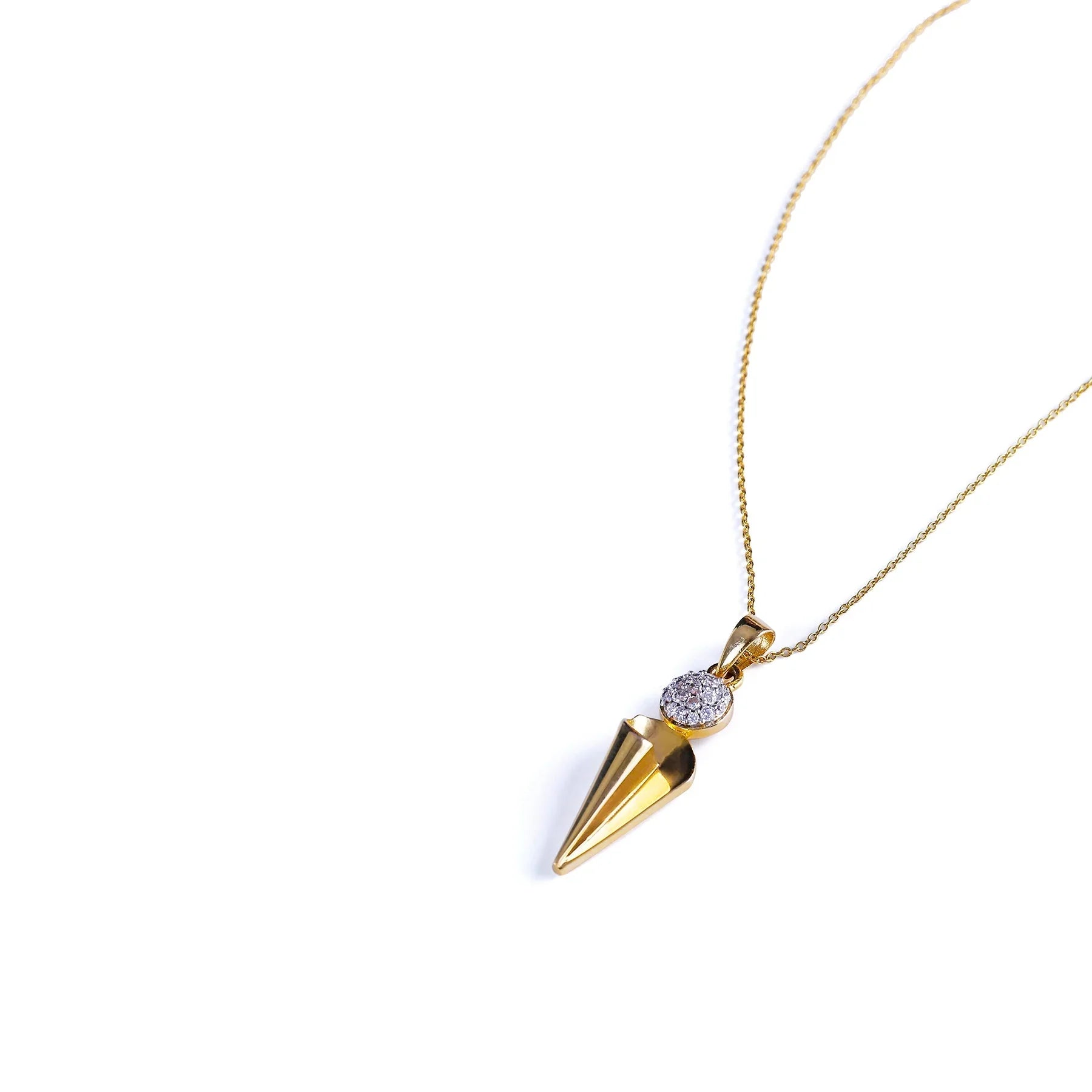 9K gold Veyr necklace modern lightweight for women India | Nayore
